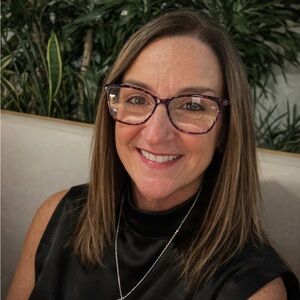 Meet your Posher, Lisa